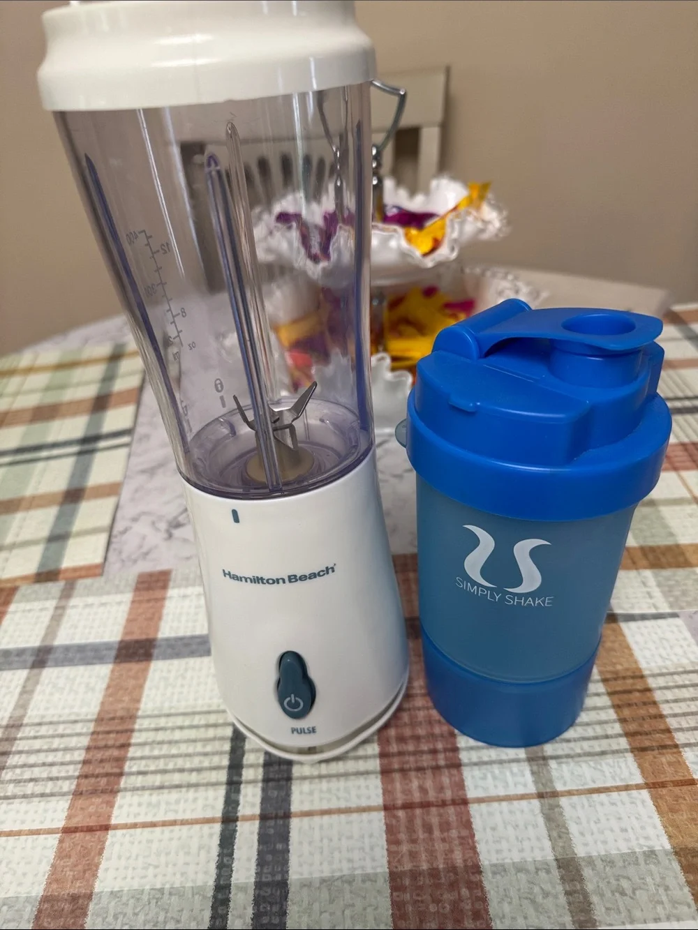 Hamilton Beach White Personal Blender with Blue Simply Shake Bottle